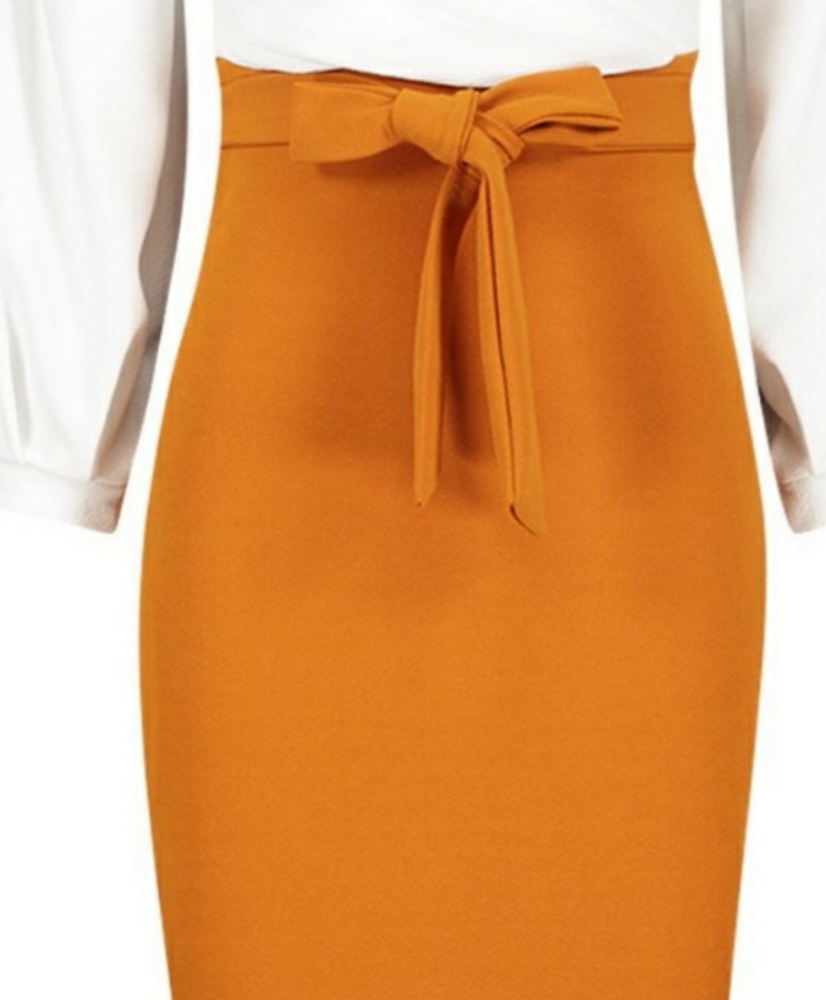 Contrast Dress - Picture 2 of 4